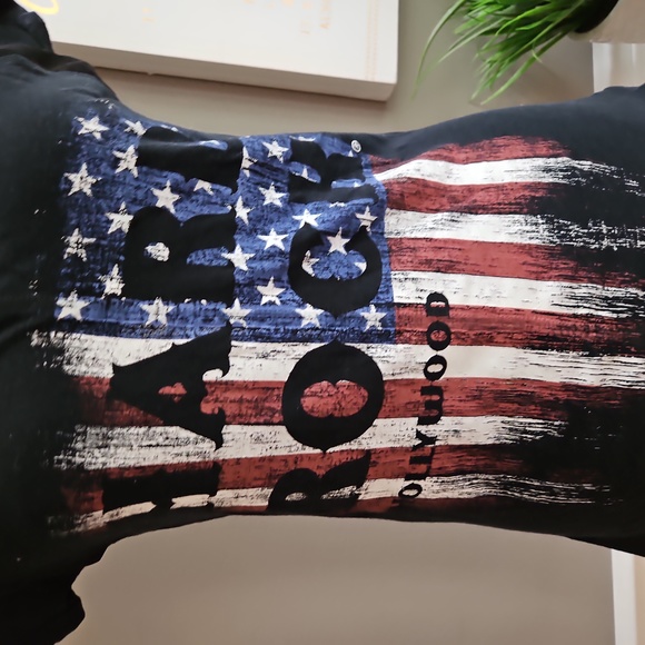 Hard rock Cafe T-shirt - Picture 5 of 8